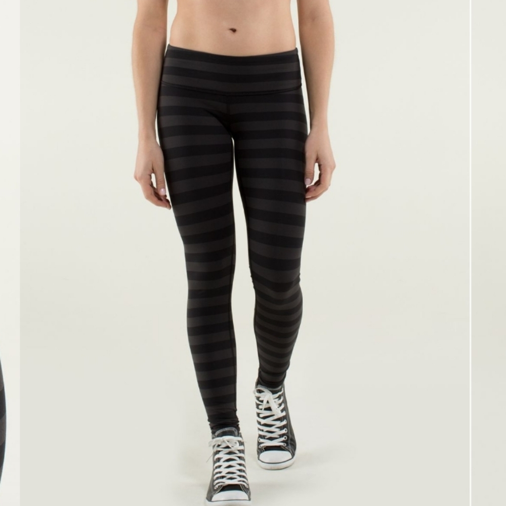 Lululemon Tights, size 4